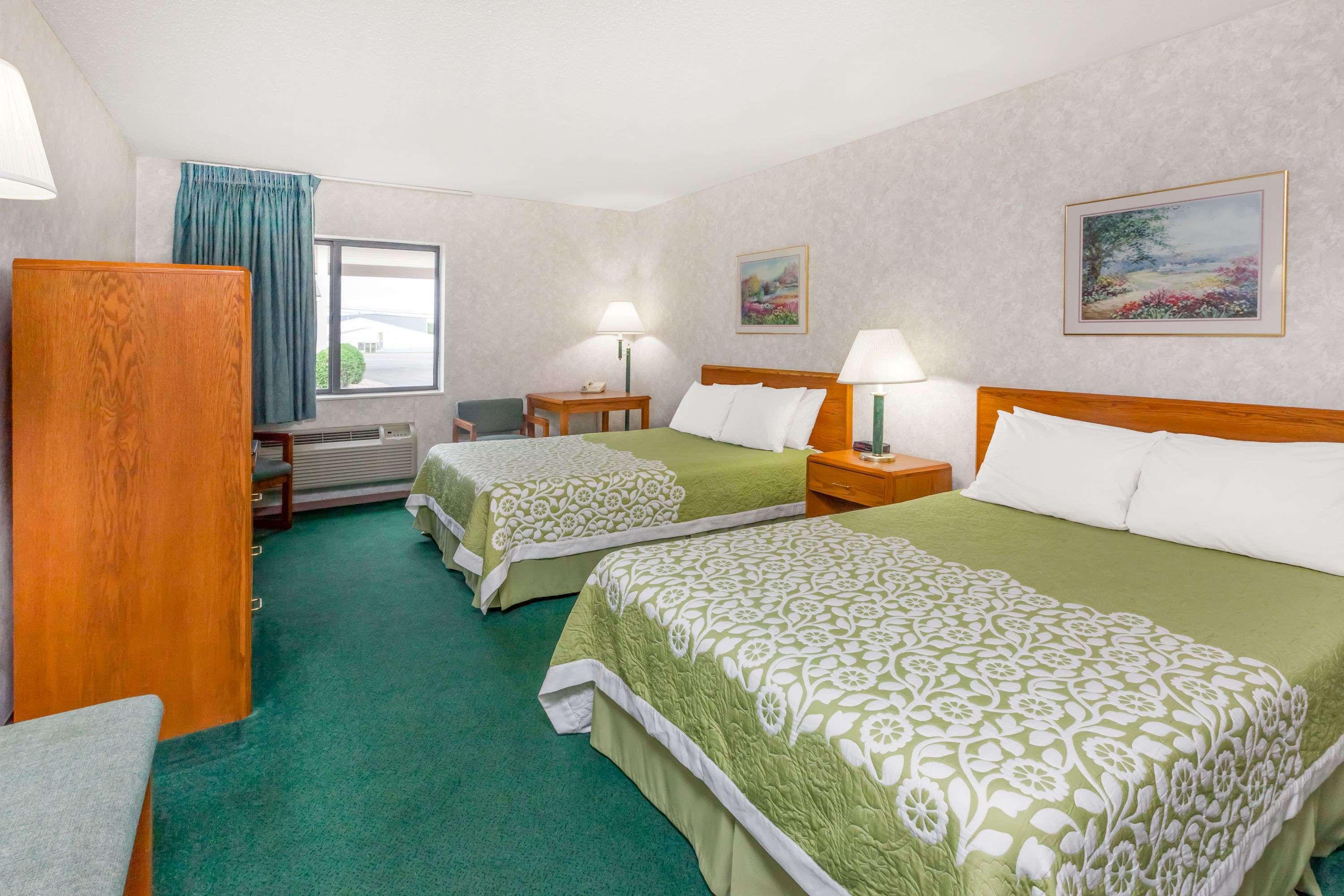 Days Inn By Wyndham Alpena Exteriér fotografie